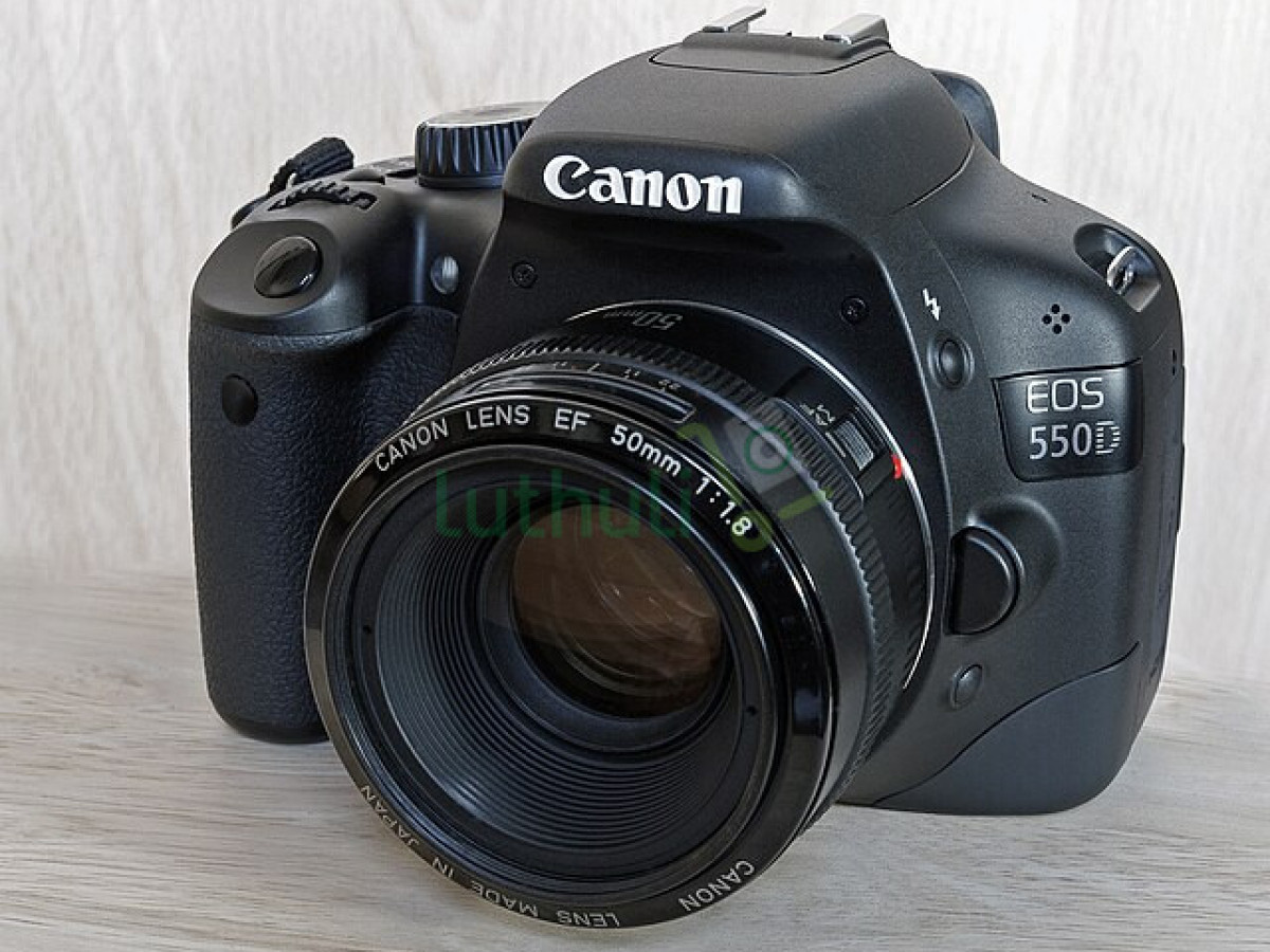 Canon EOS 550D Digital SLR Camera