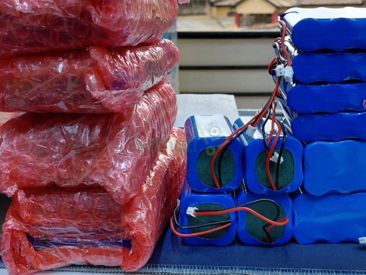 3.2V Rechargeable Solar Lithium Battery