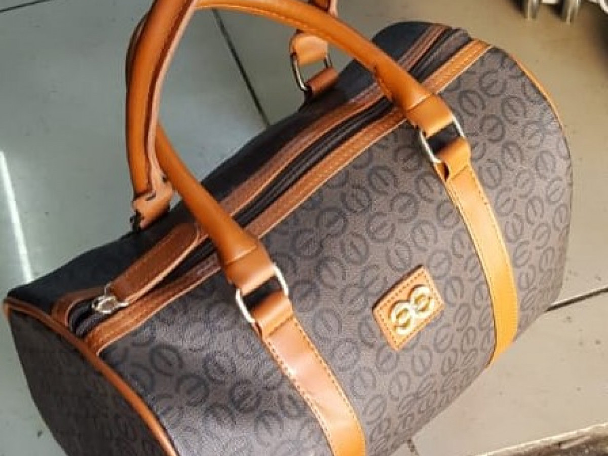 Louis Vuitton speedy bag