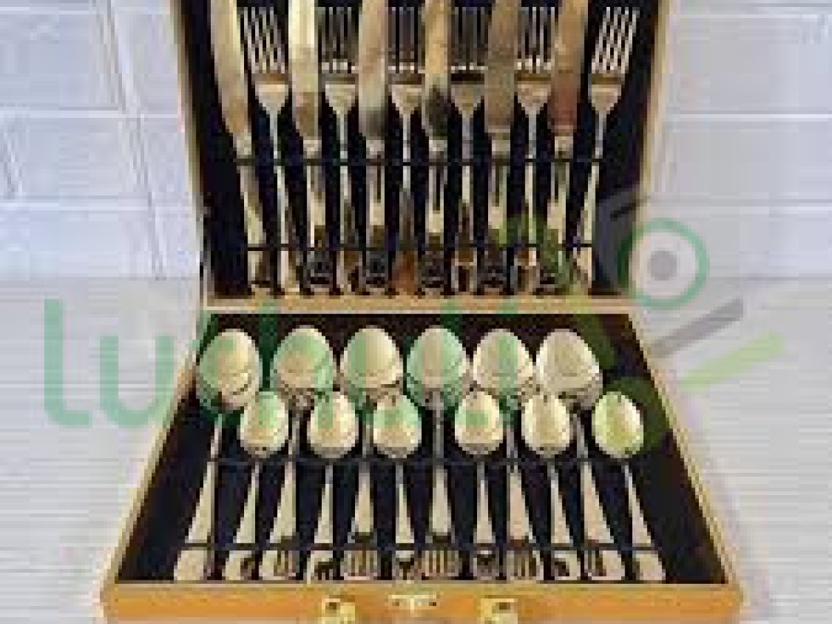 Luxury 24Pcs Stainless Steel Cutlery Set