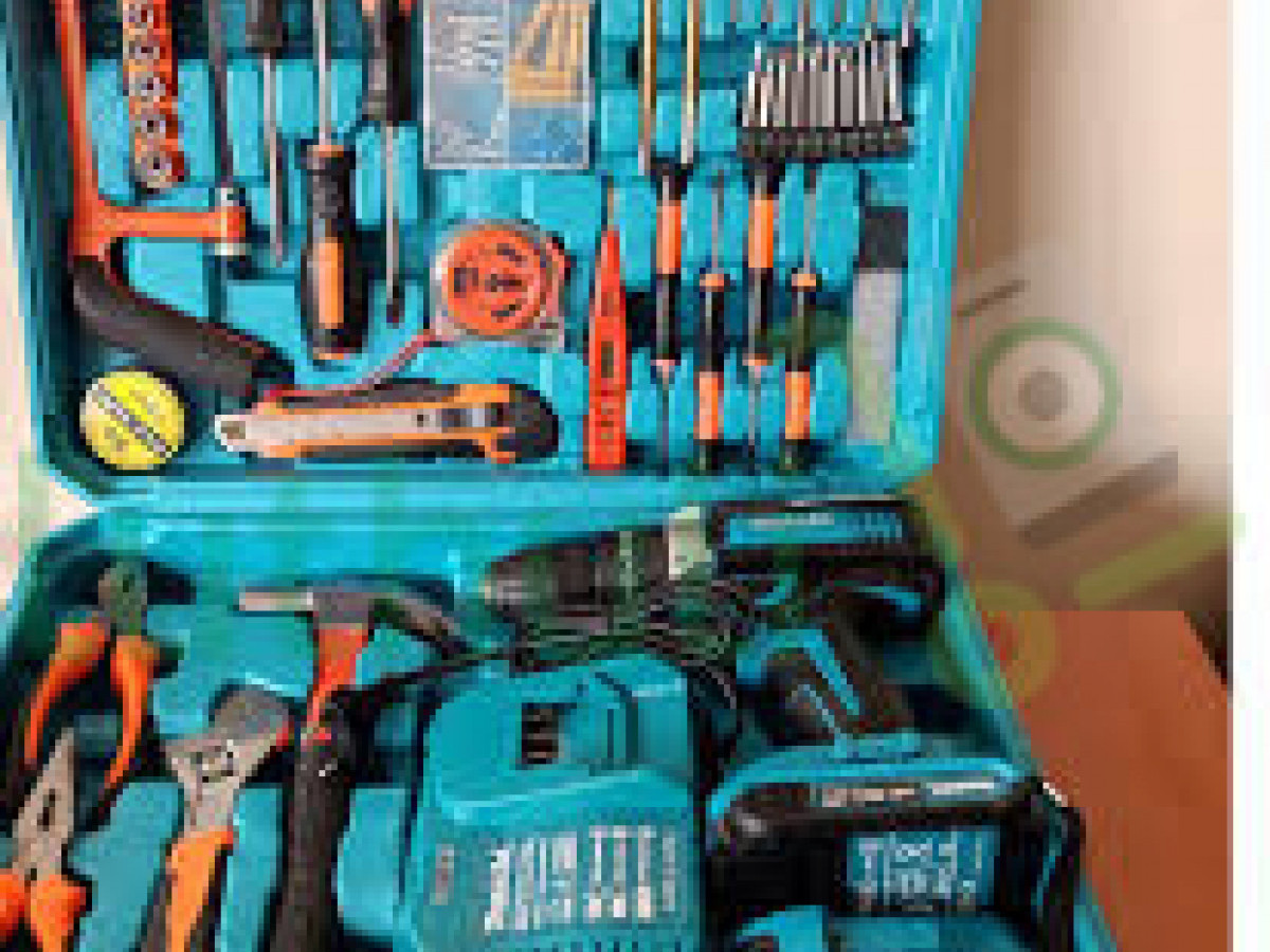 Makita Cordless Drill Set