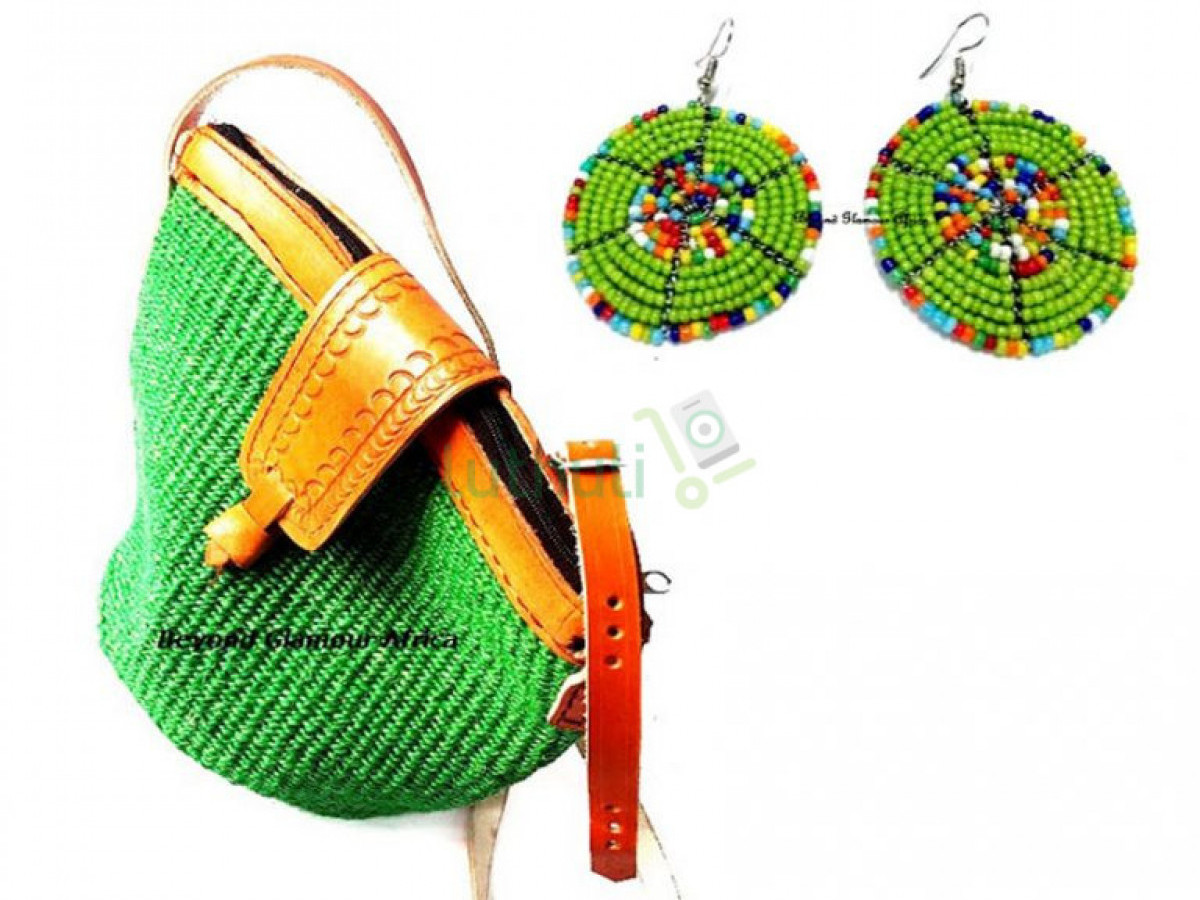 Womens Green sisal kiondo with earrings