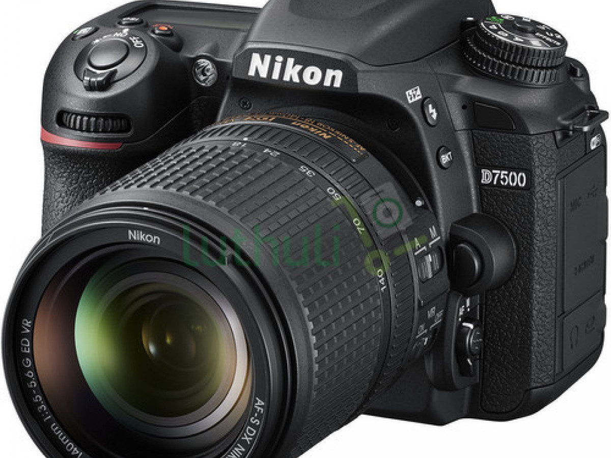 Nikon D7500 DSLR Camera with 18140mm Lens