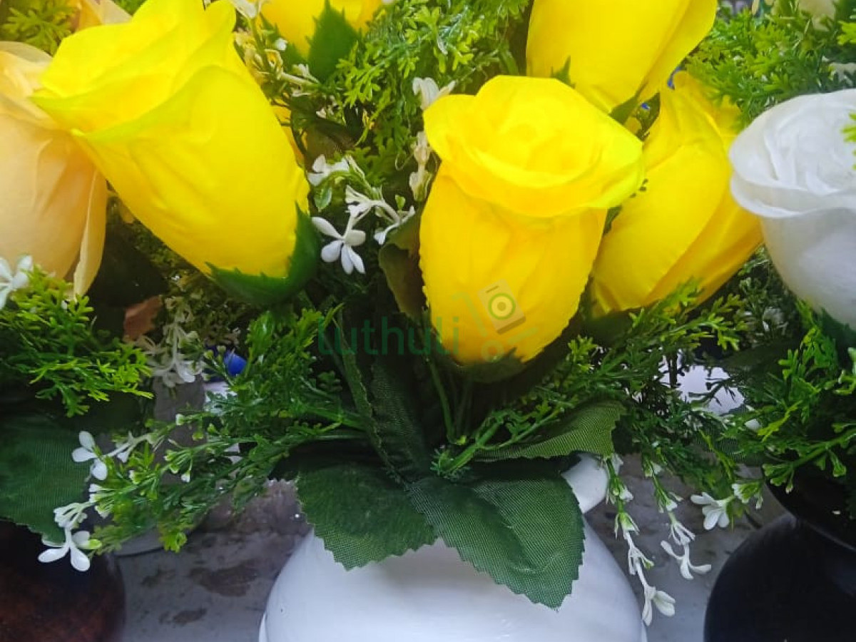 Artificial flower-Table top yellow roses