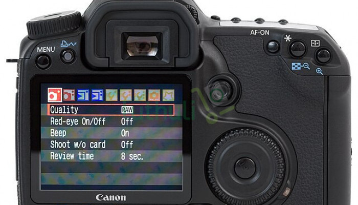 Advanced DSLR camera with 10.1MP sensor and high-speed performanc