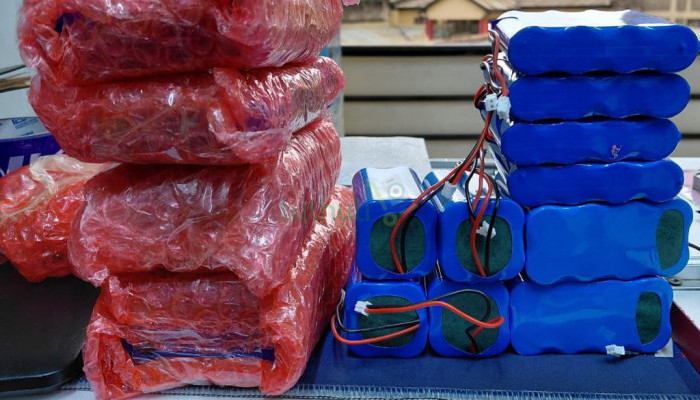 3.2V Rechargeable Solar Lithium Battery