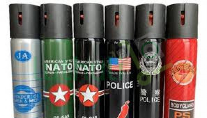 NATO Selfdefense Spray With Quick Release Key