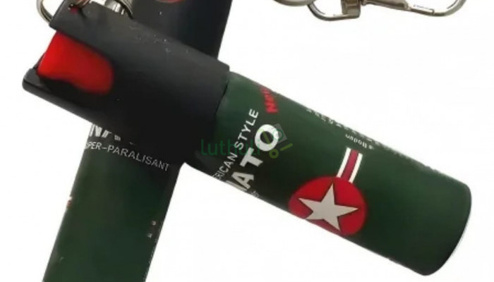 NATO Selfdefense Spray With Quick Release Key