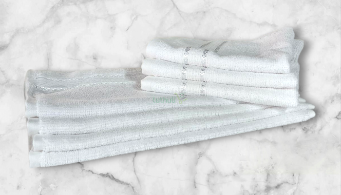 Soft absorbent towels for everyday home use
