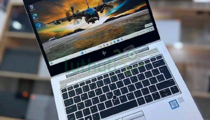 HP EliteBook 830 G5 Core i5 Laptop (8, 256GB)