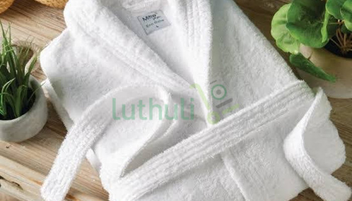 Cosy, Luxurious and soft Bathrobe(White)