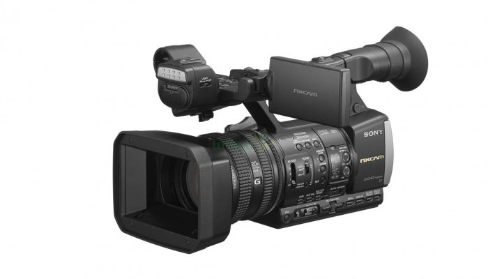 Professional Sony handheld camcorder with 20x zoom and XLR audio